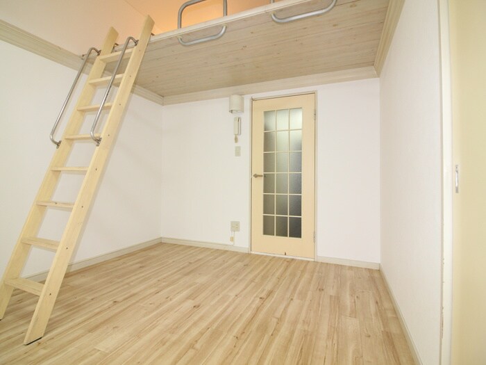 物件内観写真17　(居室)