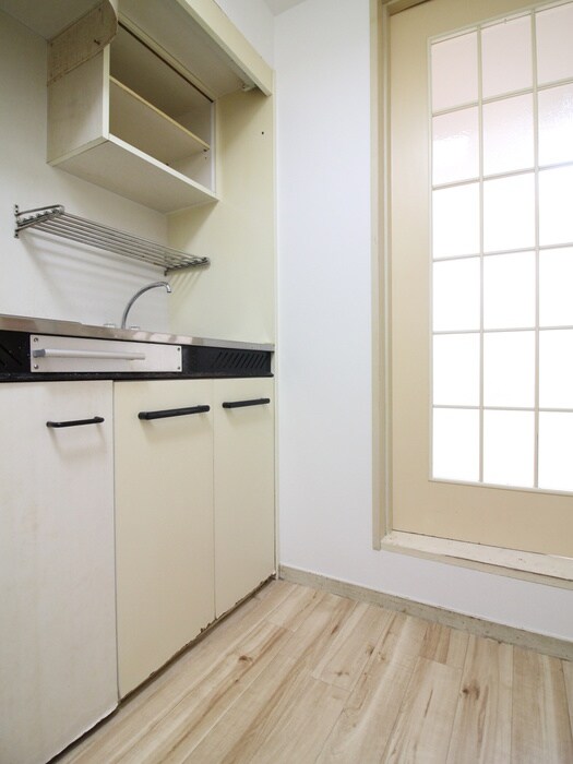 物件内観写真18　(廊下)