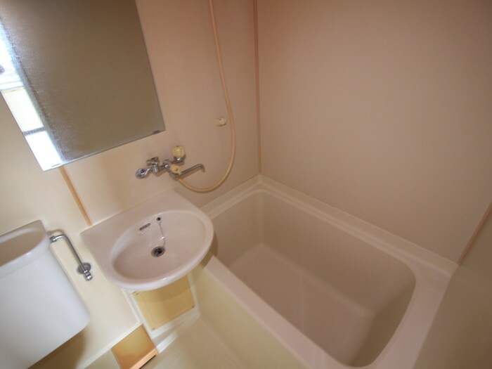 物件内観写真10　(バス／シャワールーム等)