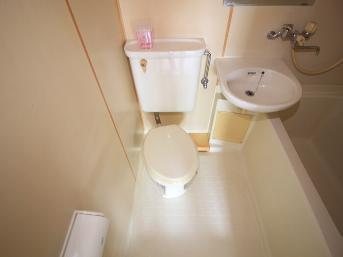 物件内観写真11　(トイレ)