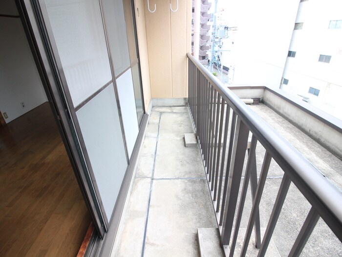 物件内観写真16　(ベランダ・バルコニー)