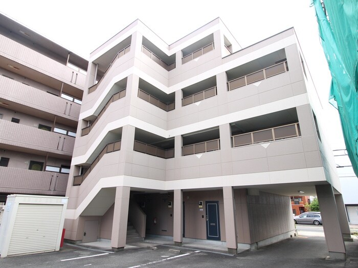 物件外観写真4　(外観写真)