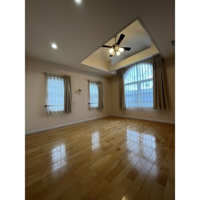 物件内観写真12　(居室)