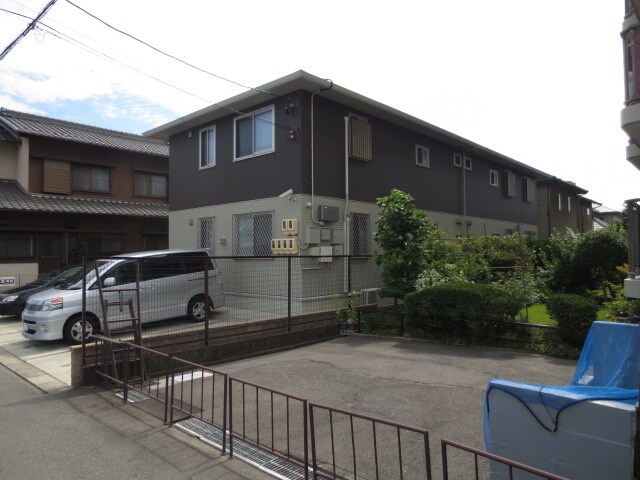 物件外観写真3　(外観写真)