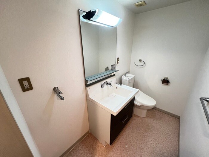 物件内観写真10　(洗面)