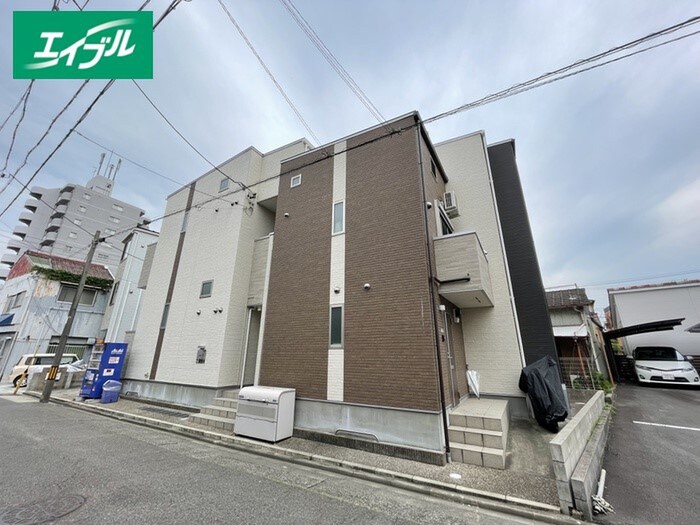 物件外観写真1　(外観写真)