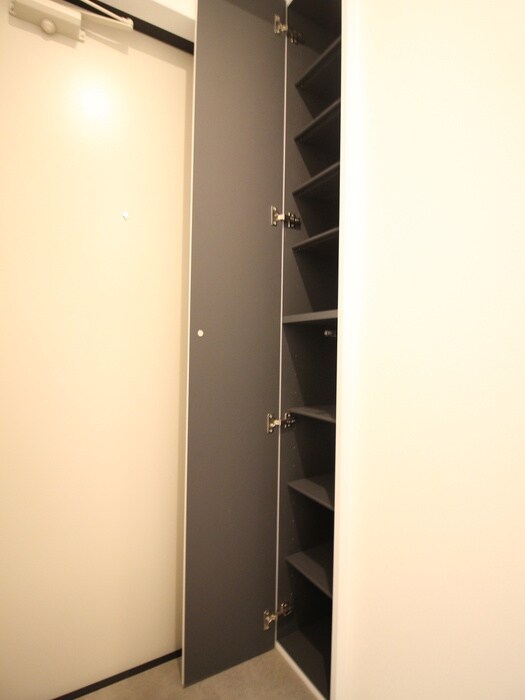 物件内観写真19　(靴箱)