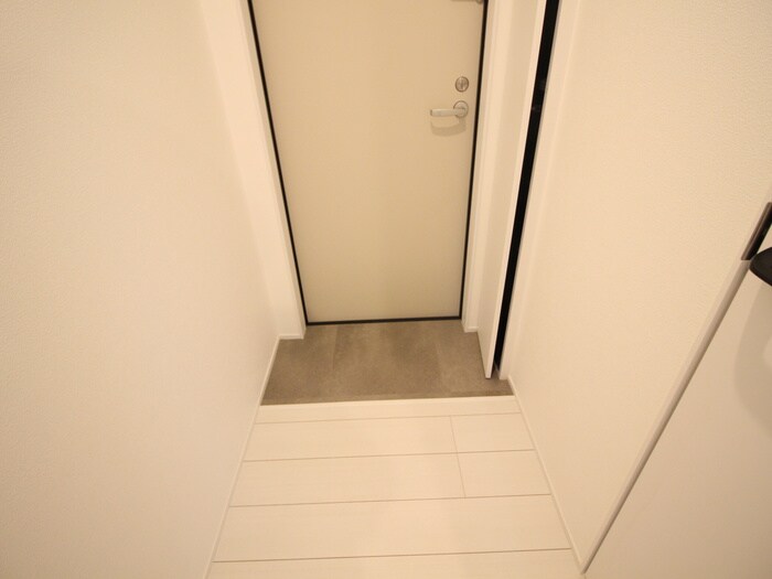 物件内観写真20　(玄関)