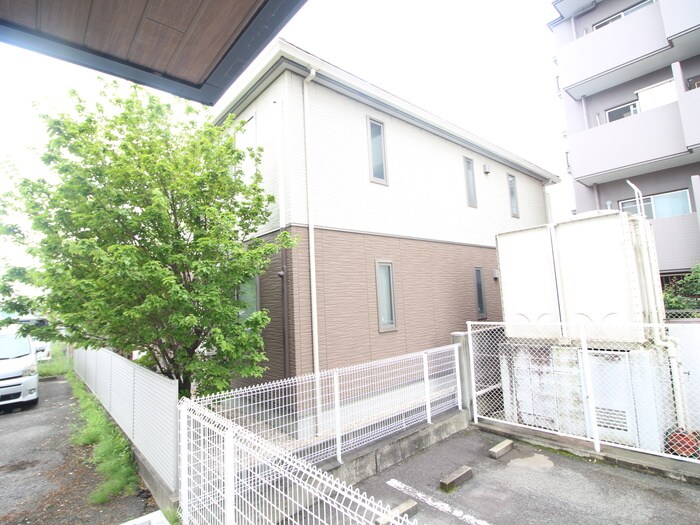 物件内観写真22　(室内からの展望)