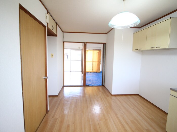 物件内観写真9　(廊下)