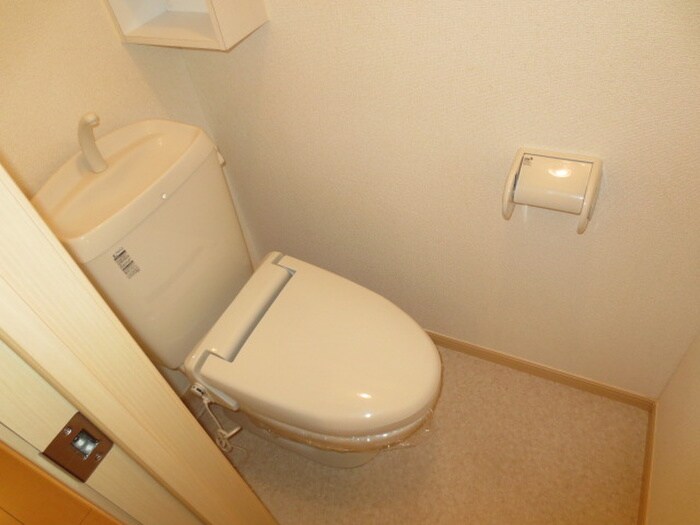 物件内観写真7　(トイレ)