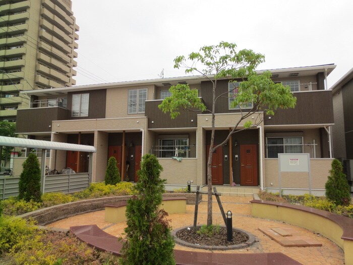 物件外観写真4　(外観写真)