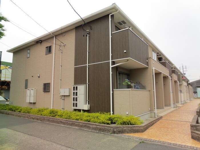 物件外観写真5　(外観写真)