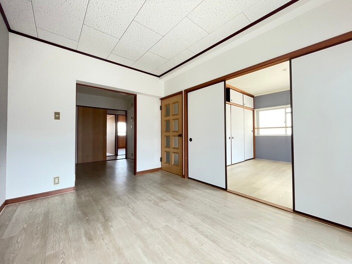 物件内観写真8　(居室)