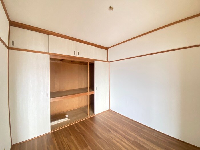 物件内観写真11　(居室)