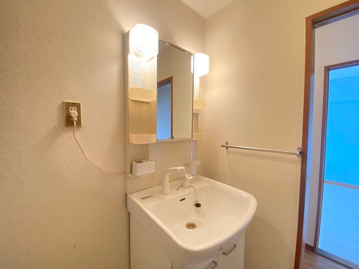 物件内観写真16　(洗面)