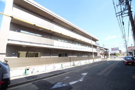 アイユー河田エクシード外観写真