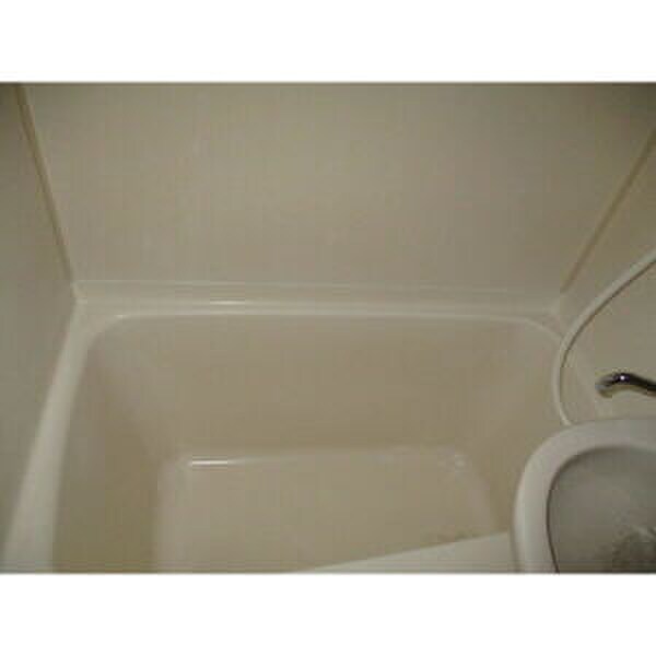 物件内観写真12　(バス／シャワールーム等)