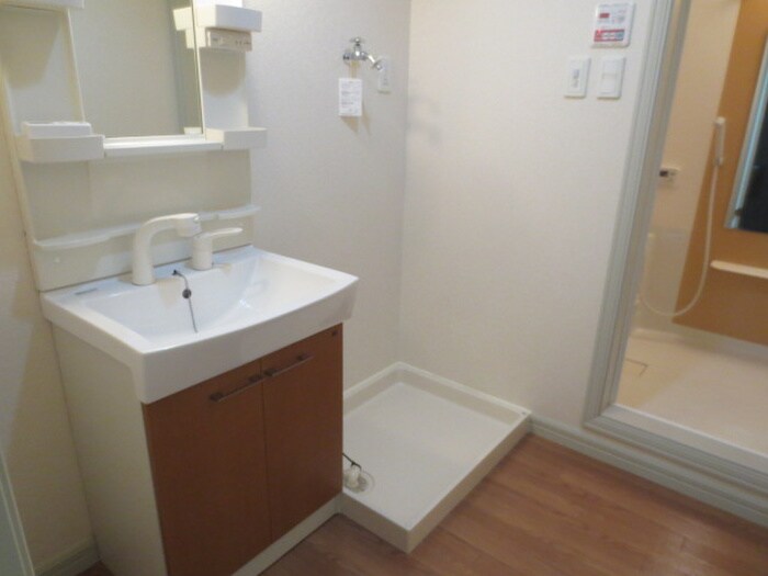 物件内観写真9　(洗面)