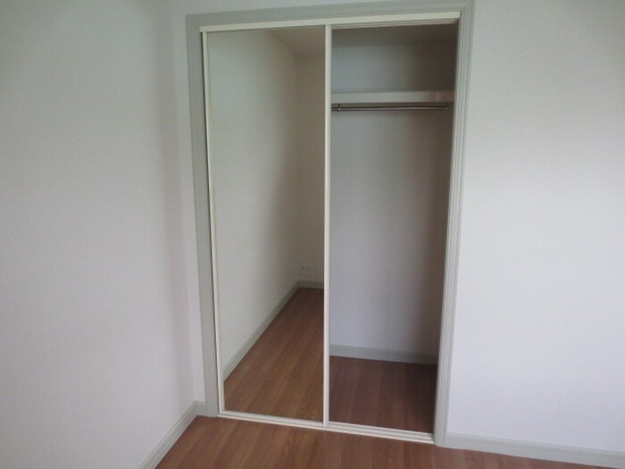 物件内観写真12　(収納)