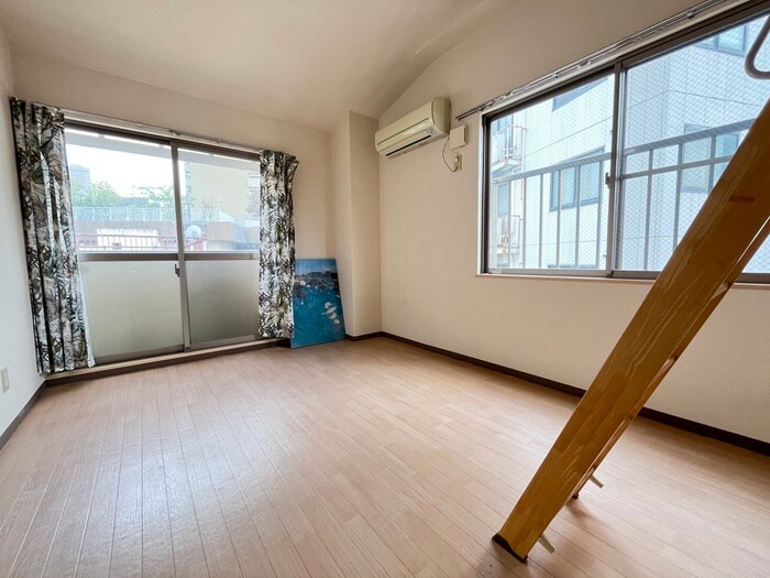 物件内観写真7　(居室)