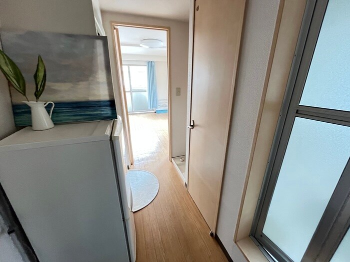 物件内観写真13　(廊下)