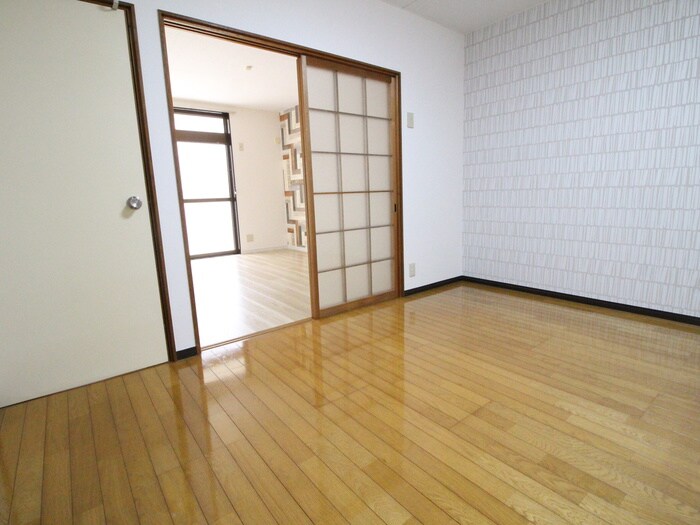 物件内観写真11　(居室)