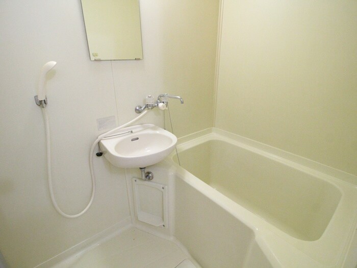 物件内観写真16　(バス／シャワールーム等)