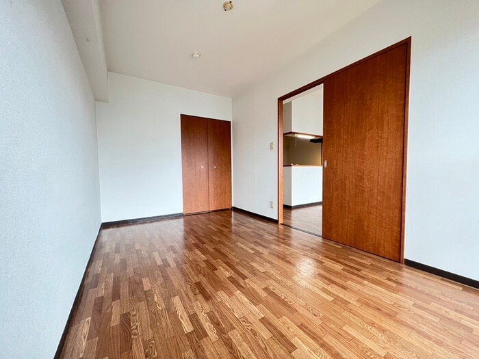 物件内観写真13　(居室)