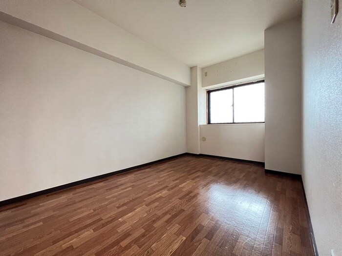 物件内観写真16　(居室)