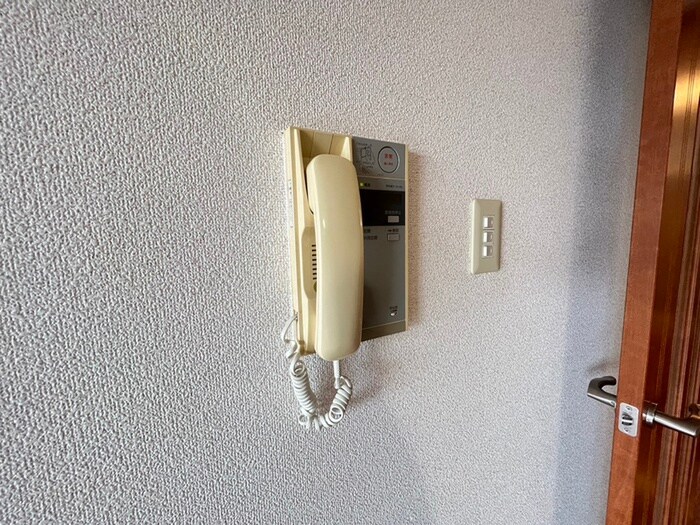 物件内観写真17　(廊下)