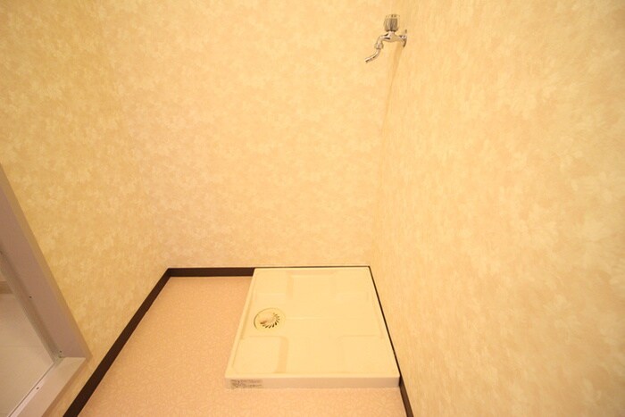 物件内観写真21　(洗濯機置場)