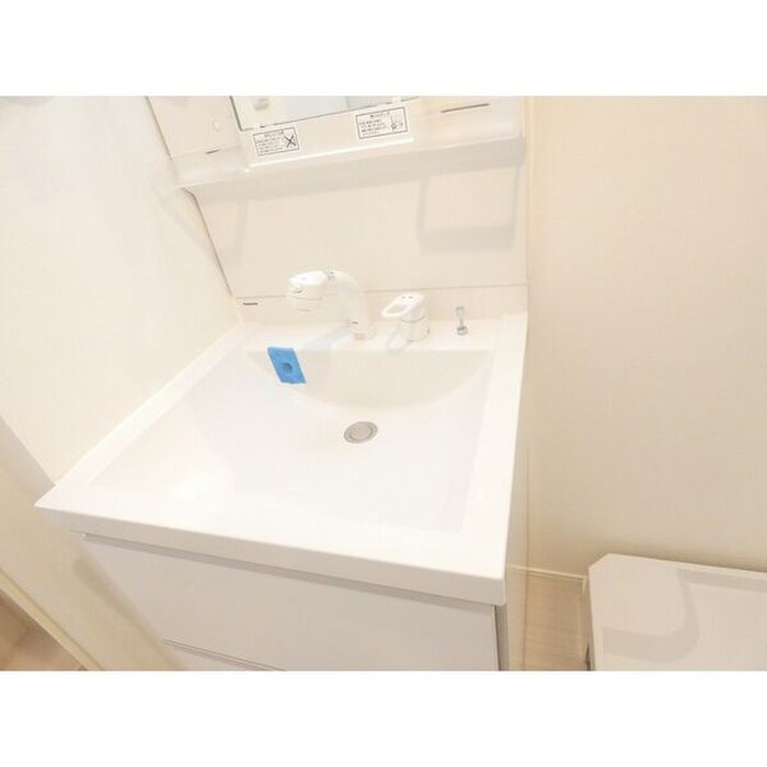 物件内観写真9　(洗面)