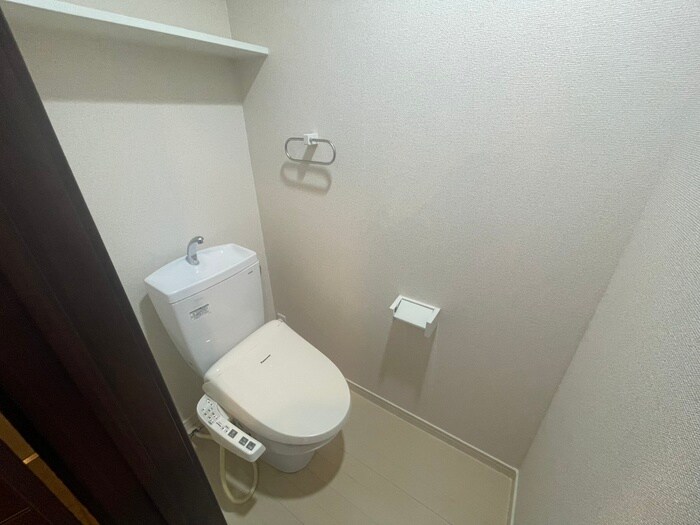 物件内観写真12　(トイレ)