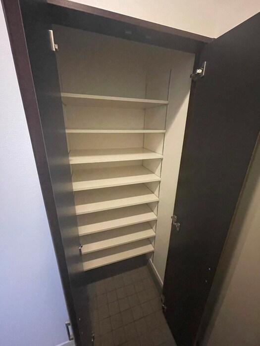物件内観写真18　(靴箱)