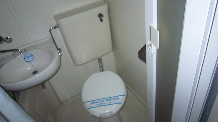 物件内観写真14　(トイレ)