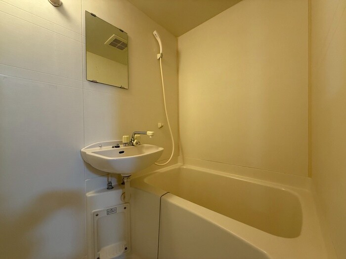 物件内観写真13　(バス／シャワールーム等)