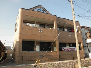 ヒルズ伊勢山外観写真