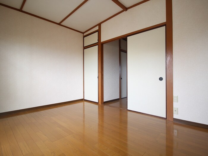 物件内観写真7　(居室)