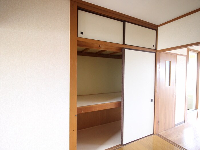物件内観写真15　(収納)