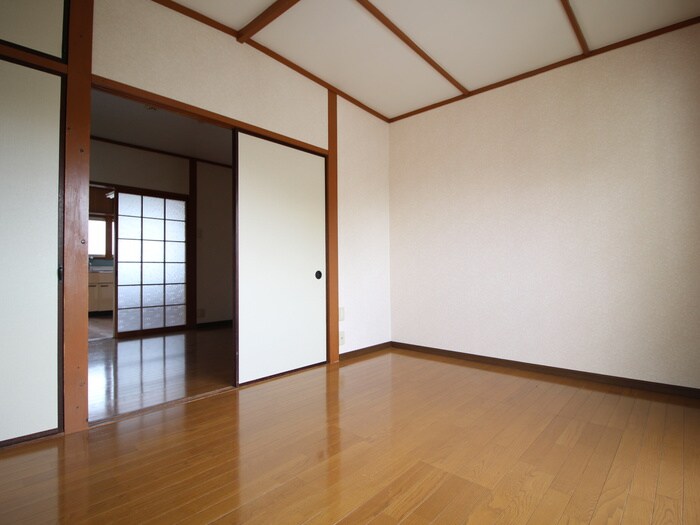 物件内観写真18　(居室)