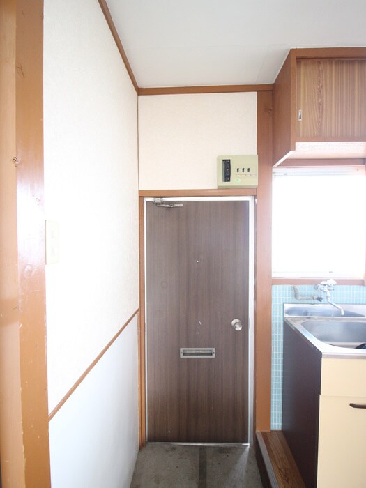 物件内観写真20　(玄関)