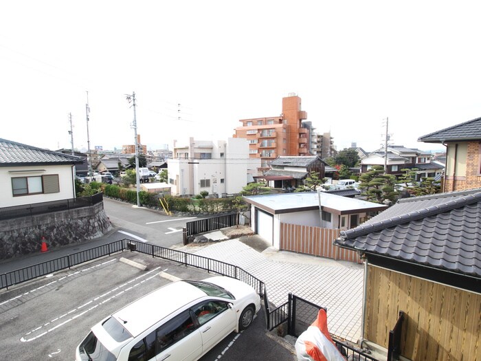 物件内観写真22　(室内からの展望)