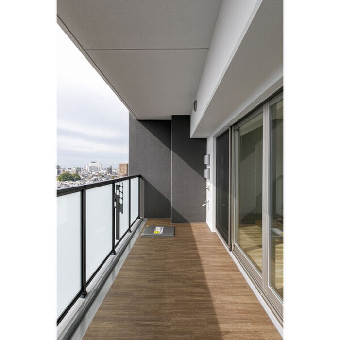 物件内観写真13　(ベランダ・バルコニー)