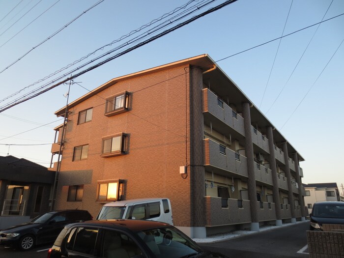 物件外観写真4　(外観写真)