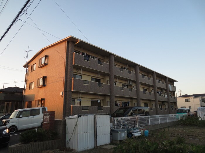 物件外観写真5　(外観写真)