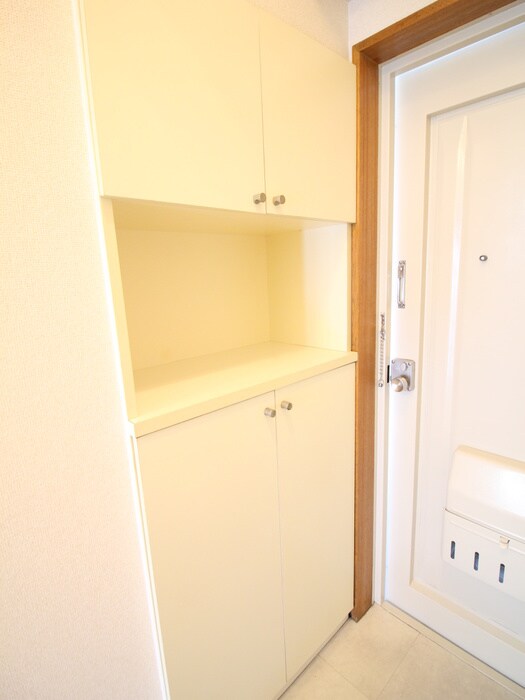 物件内観写真14　(靴箱)