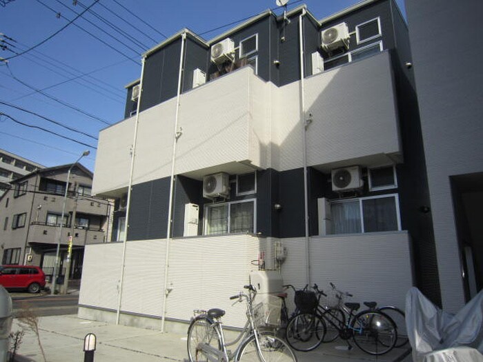 物件外観写真5　(駐輪場)