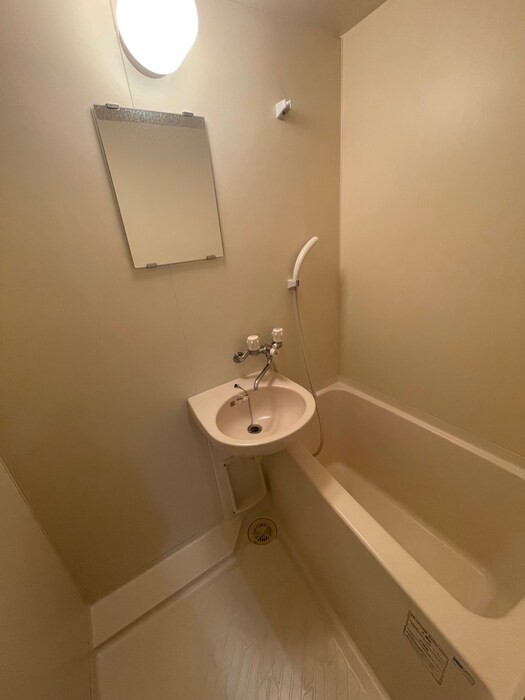 物件内観写真5　(バス／シャワールーム等)