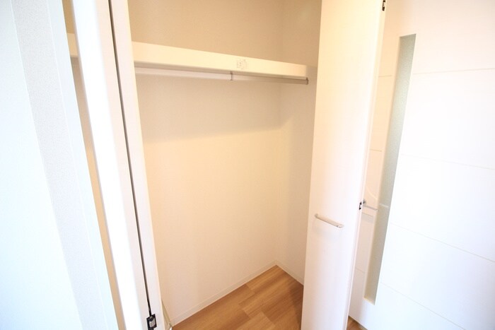 物件内観写真8　(収納)